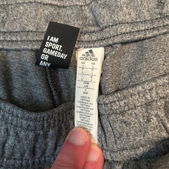 Mens Large Grey Sweatpants Adidas *no string* - Picture 2 of 3